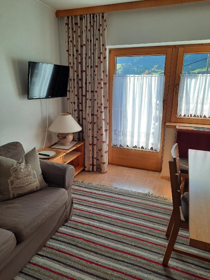 Hotel Haus Gmahblick Ferienwonungen à Alpbach Extérieur photo