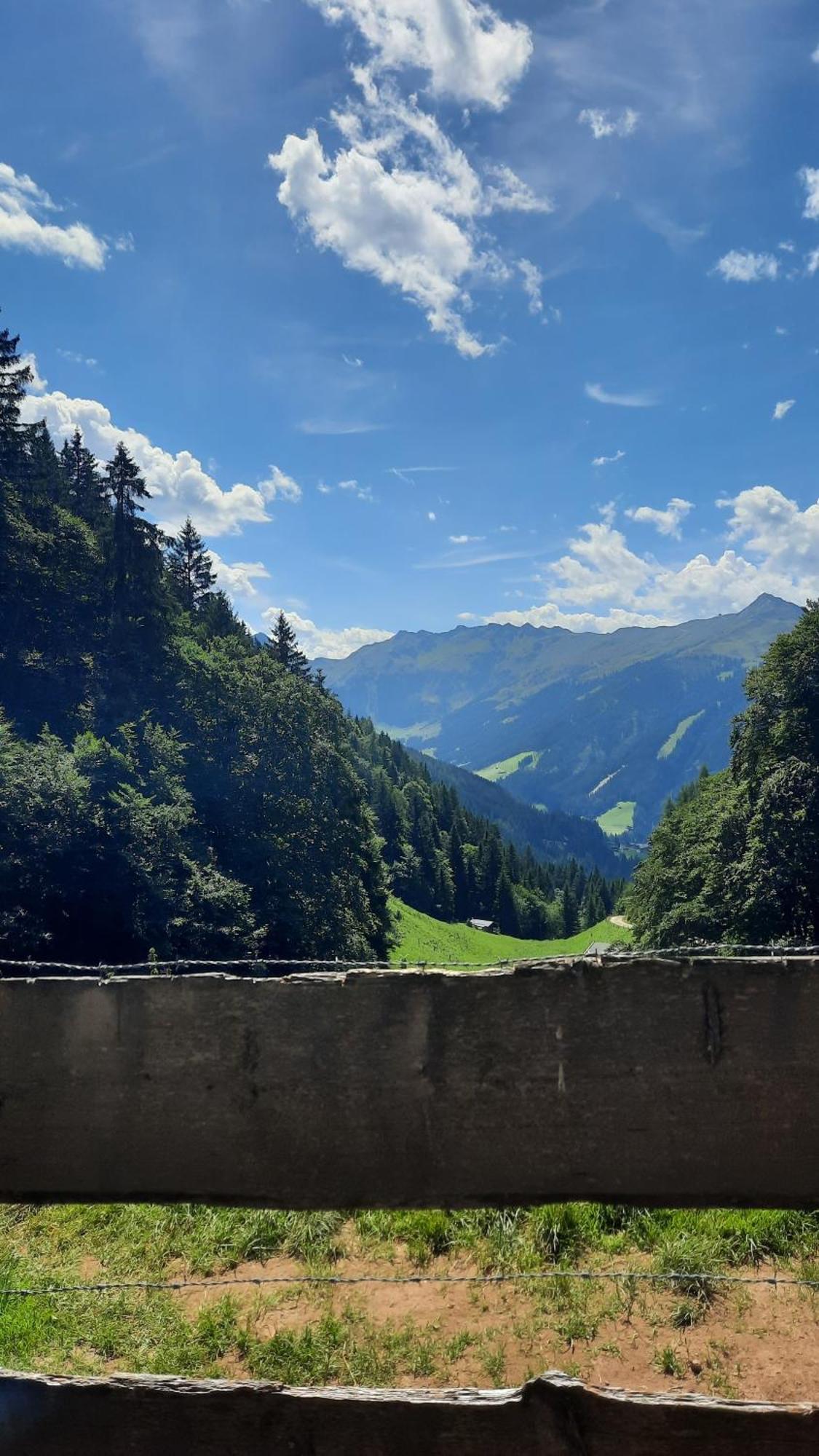 Hotel Haus Gmahblick Ferienwonungen à Alpbach Extérieur photo