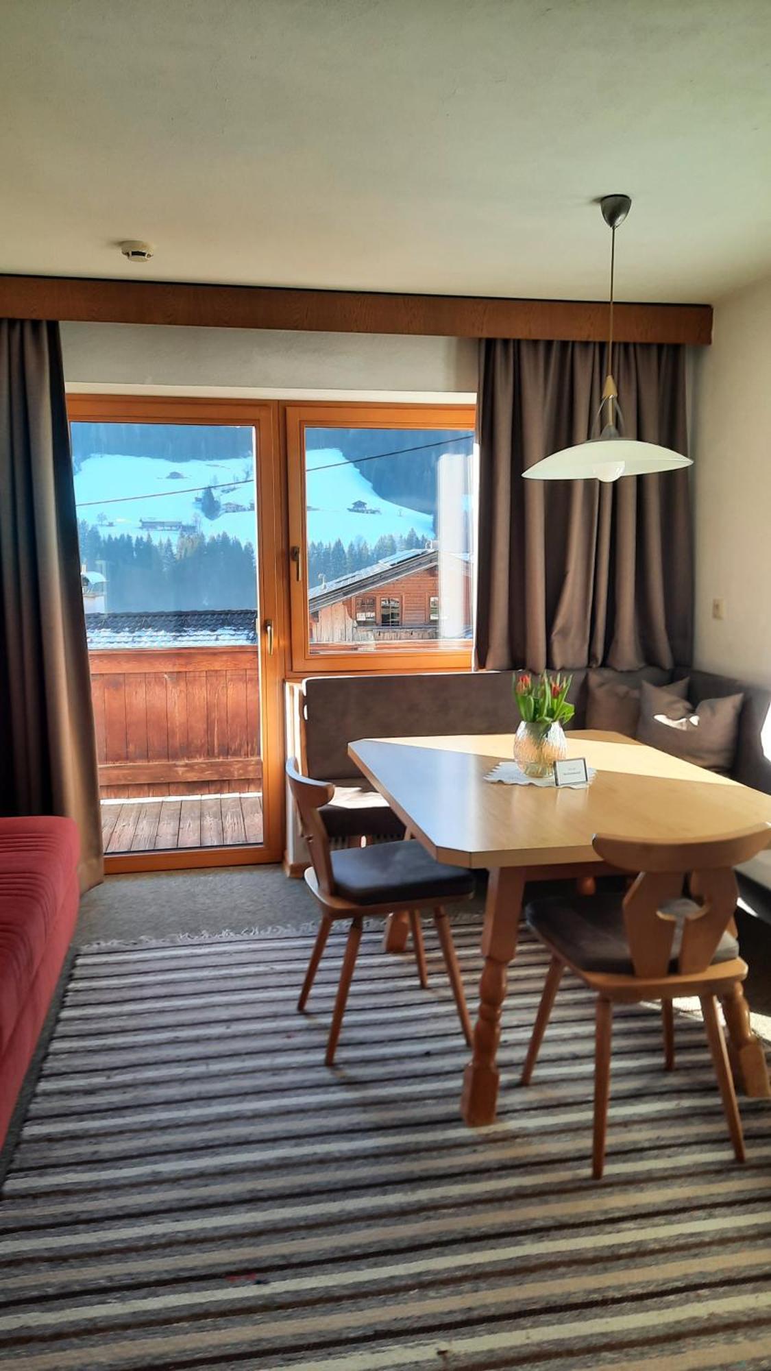 Hotel Haus Gmahblick Ferienwonungen à Alpbach Extérieur photo