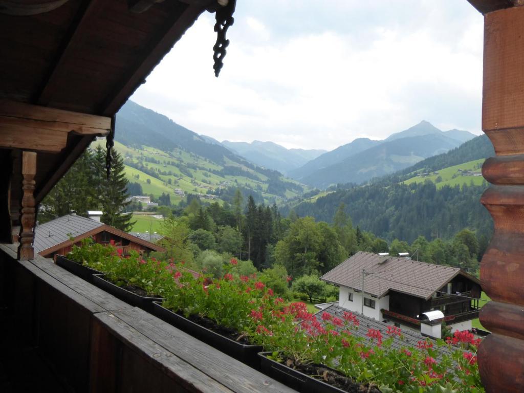 Hotel Haus Gmahblick Ferienwonungen à Alpbach Extérieur photo